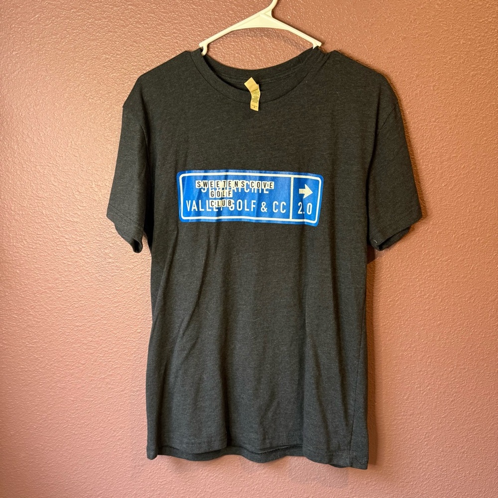 Sweetens Cove Gray Medium Graphic T-Shirt